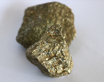 高硫硫鐵